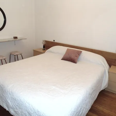 Outeiro Apartment *